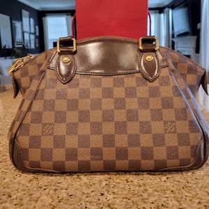 Authentic Louis Vuitton Verona Damier
